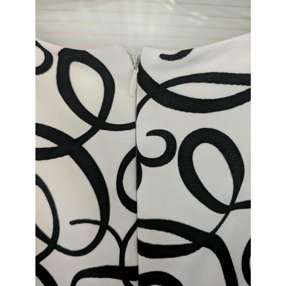 London Times Black White Sleeveless Midi Dress Cocktail Workwear Women's 20W - Picture 4 of 7